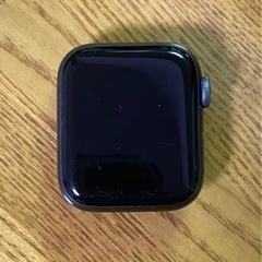 取引中【週末値下げ】Apple Watch シリーズ4 GPSタイプ