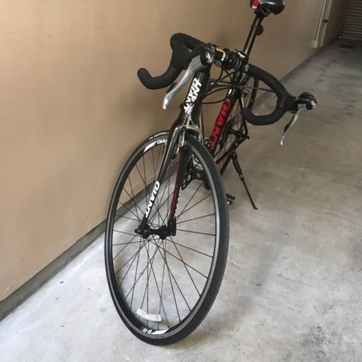 2022 Giant Defy Advanced 2 - Medium/Large - Rent from $29.63/week