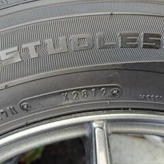 　 195/65R15スタッドレスタイヤ4本セット