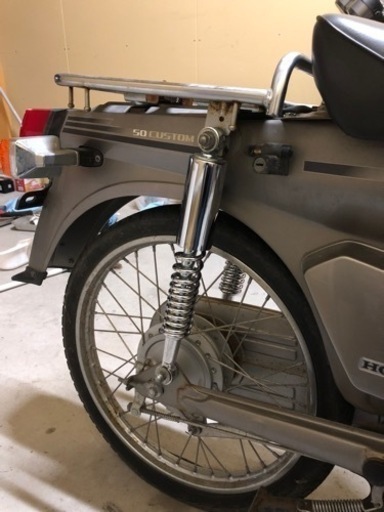 スーパーカブ50 角目　C50 セル付車　走行少ない　整備中