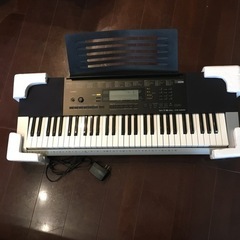 ピアノ　キーボード　CASIO  61鍵