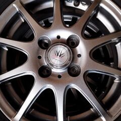 売り切れ（決まりました）早い者勝ち　最最終限界お値下げ「1２月なりました」14インチアルミホイール付きスタッドレスタイヤ