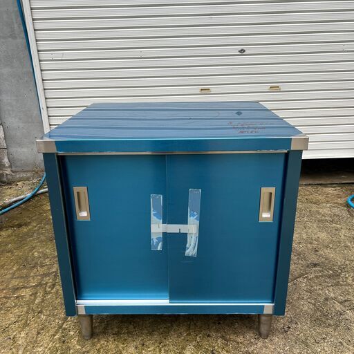 ★　新品　業務用ステンレス戸棚　W800　D750　H800　中棚×1