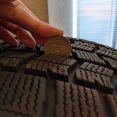 プリウスα スタッドレス 205/60/R16にっしゃん様1580