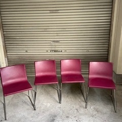 BERNHARD ベルナード チェア, クロムメッキ/ミューク ダークレッド