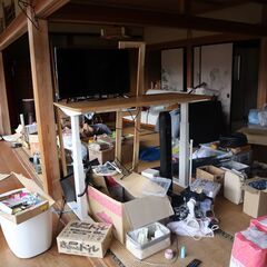 姿勢改善！生産性アップ！　電動スタンディングデスク