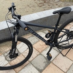 大阪　2022年モデル　スペシャライズド　マウンテンバイク　ROCKHOPPER SPORT 29