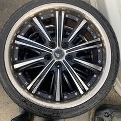 １９インチタイヤホイル