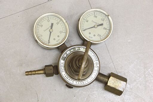 ガス切断機 レギュレーター 溶断器 まとめて (HD1449wY) ガス切断機 レギュレーター 溶断器 まとめて (HD1449wY)