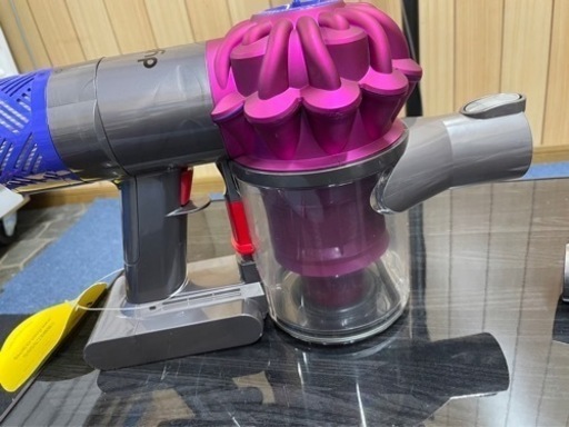 確約済)充電スタンド付き✨dyson SV07 ダイソン コードレス掃除機✨