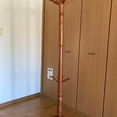 木製　コートハンガー　