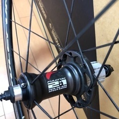 フルクラム レーシングクワトロLG 値下げしました。