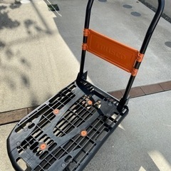 美品！台車【トラスコ】ストッパー付　折り畳み