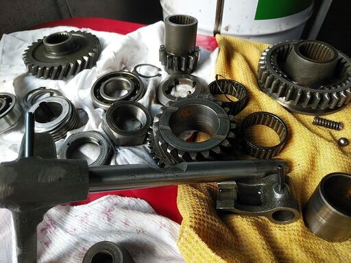 日産 71A5速ミッションパーツ 当時物超貴重品 L20 u20 ハコスカ