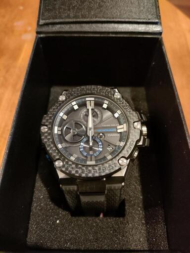 【受け渡し終了】CASIO G-SHOCK GST-B100XA-1AJF　粗新品