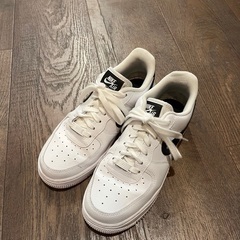 現金6000円　ナイキ　エアフォース1  ０７　NIKE ウィメ...