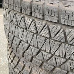 225/65/17 スタッドレス　2019年製造