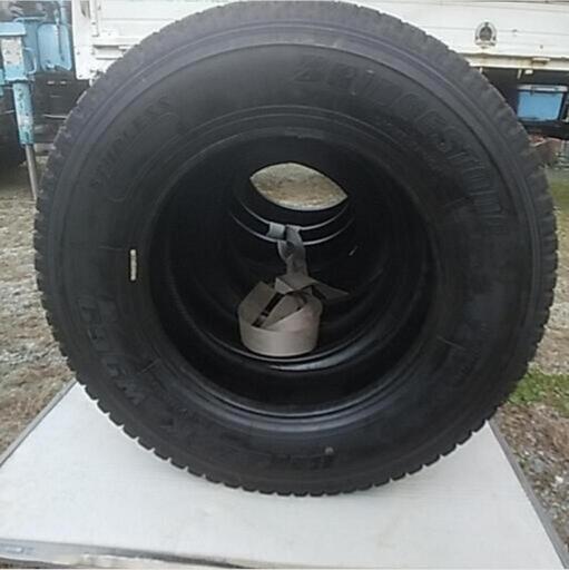 2Tキャンター外し。185/85R16
スタッドレスタイヤ 2Tキャンター外し。185/85R16スタッドレスタイヤ 【公式通販】