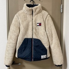 TOMMY JEANS ダウン