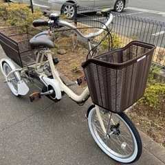 電動アシスト三輪車　ヤマハPASワゴン　ほぼ新車