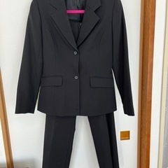 スーツ レディース イオンの中古が安い 激安で譲ります 無料であげます ジモティー