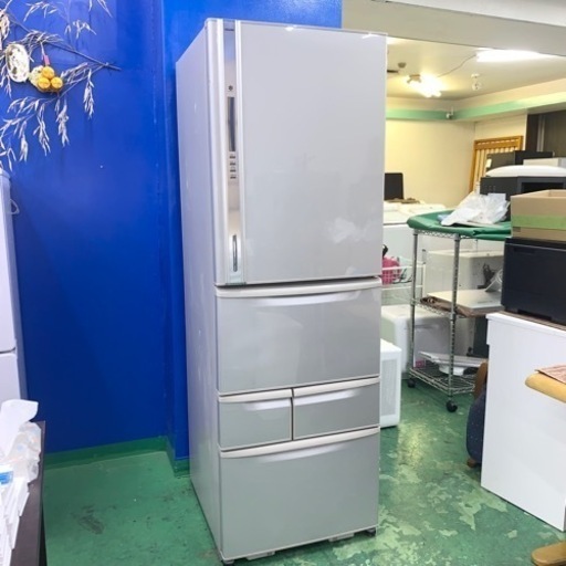 ⭐️TOSHIBA⭐️冷凍冷蔵庫　2011年427L自動製氷　大阪市近郊配送無料