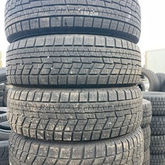 195/65R15    高年式　　8分山　　4セット
