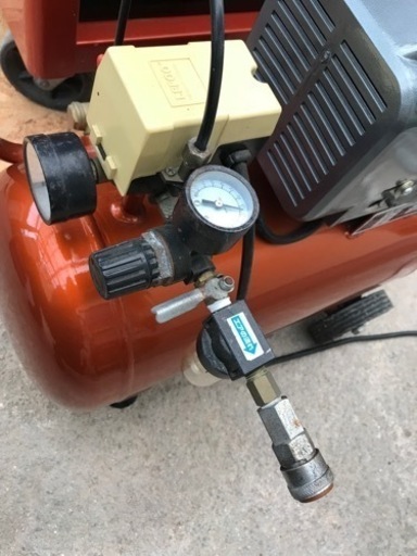 エアーコンプレッサー25L エアーコンプレッサー25L
