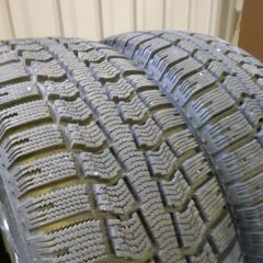 売約済み◆プリウス◆ZVW30◆スタッドレスタイヤ＆純正アルミ◆カバー付き◆４本セット◆きれいです!(^^)!