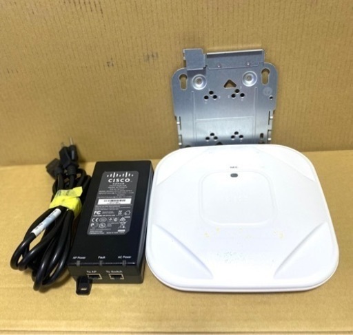 シスコパワーインジェクターDPSN-35FB A 1台とシスコAIR-SAP1602I-Q-K9 6台のセット