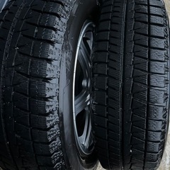 【ご成約ありがとうございました(*˘︶˘*).｡.:*♡⠀】185/65R15 バリ溝！　美品！