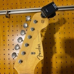 Fender stratocaster スタンド付き※11月27日(日)迄