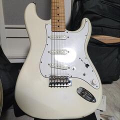 枚方手渡し&期間限定☆ エレキギター Fender ストラトキャスター☆