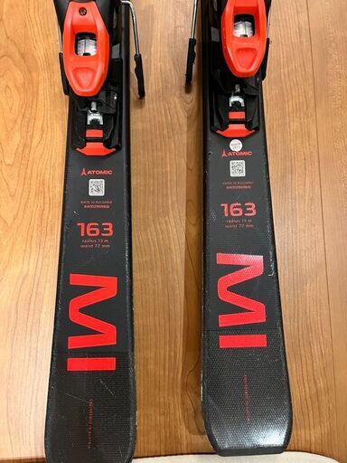 中古】Atomic スキー板 163cm ストック付き