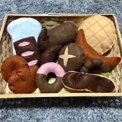 ハンドメイド　パン屋さんセット♪