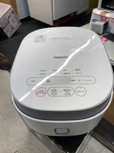 ☆中古￥9,800！【会員価格￥8,000】YAMAZEN　5.5合マイコン炊飯ジャー　家電　2022年製　YJP-M10(W)型　【BK166】