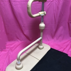 🌈立ち上がり・起き上がり 手すり molten バディーⅡ  定価約4万円　リハビリ 介護　★名古屋市内は運搬費無料でお届けします