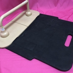 🌈立ち上がり・起き上がり 手すり molten バディーⅡ  定価約4万円　リハビリ 介護　★名古屋市内は運搬費無料でお届けします