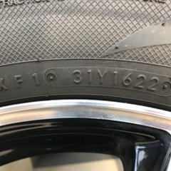 期間限定5千円引き　2022年製16インチ　TOYO夏タイヤ　ホイールナット付き