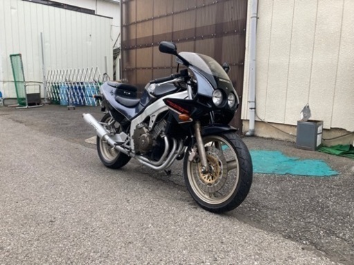 フルパワー超高回転エンジン　CBR250 R MC19