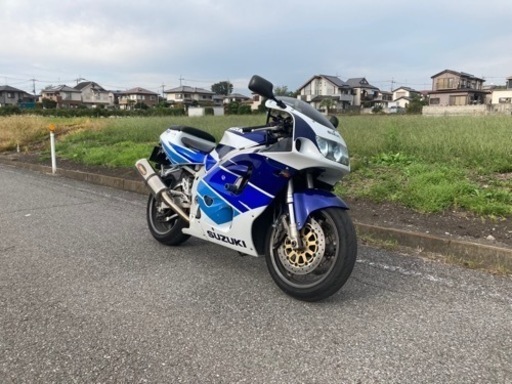 逆車フルパワー GSX-R750