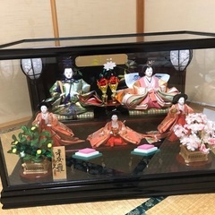 [２月末まで札幌市自宅手渡し値引き］美品　雛人形７段かざり