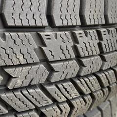 DAIHATSU タント用スタッドレスタイヤ