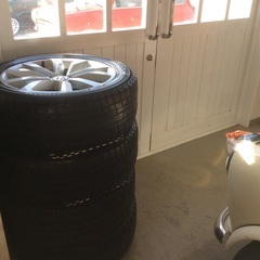 🚘  最終最終値下げ  🚘  VWニュービートル用純正アルミホイール  🚘