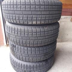 中古タイヤトーヨーアルミホイール付き4本セット195/65R15　5穴