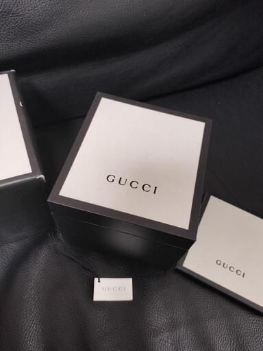 ほぼ未使用 GUCCI グッチラバー腕時計 グレー メンズ グッチシンク