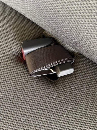 ハイエース 納車外しベンチシートとシートベルト