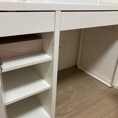超美品！IKEA ミッケ　学習机　1/10まで