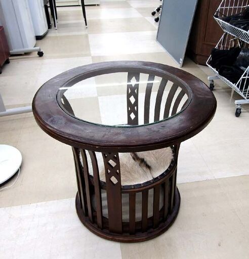 札幌市/清田区　サイドテーブル ハラコ 毛皮 コーナーテーブル 丸形 円形 ミニ 木製 テーブル