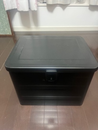 ホンダ　カブ　ボックス　黒